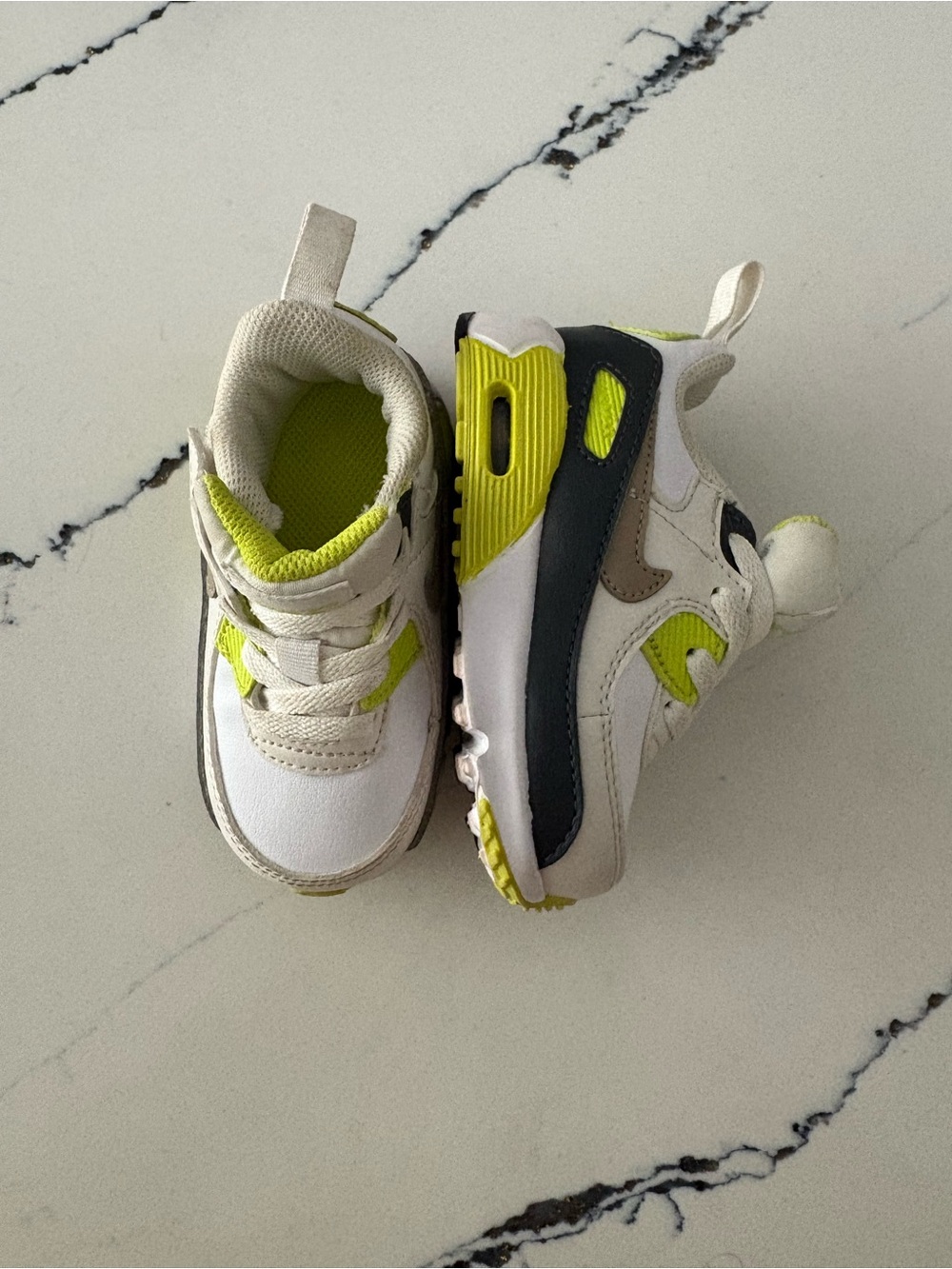 Nike Air Max Kids Sneakers in White, Neon Yellow and Black